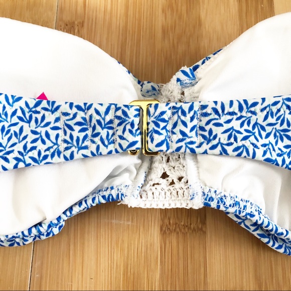 Blue & White Victoria's Secret Bandeau Bikini - Picture 8 of 10